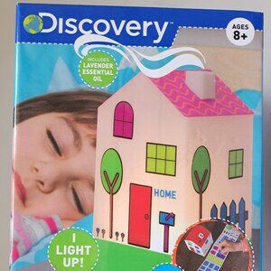 Discovery Kids Essential Oil Room Diffuser Design Your Own House for Kids Ages 8